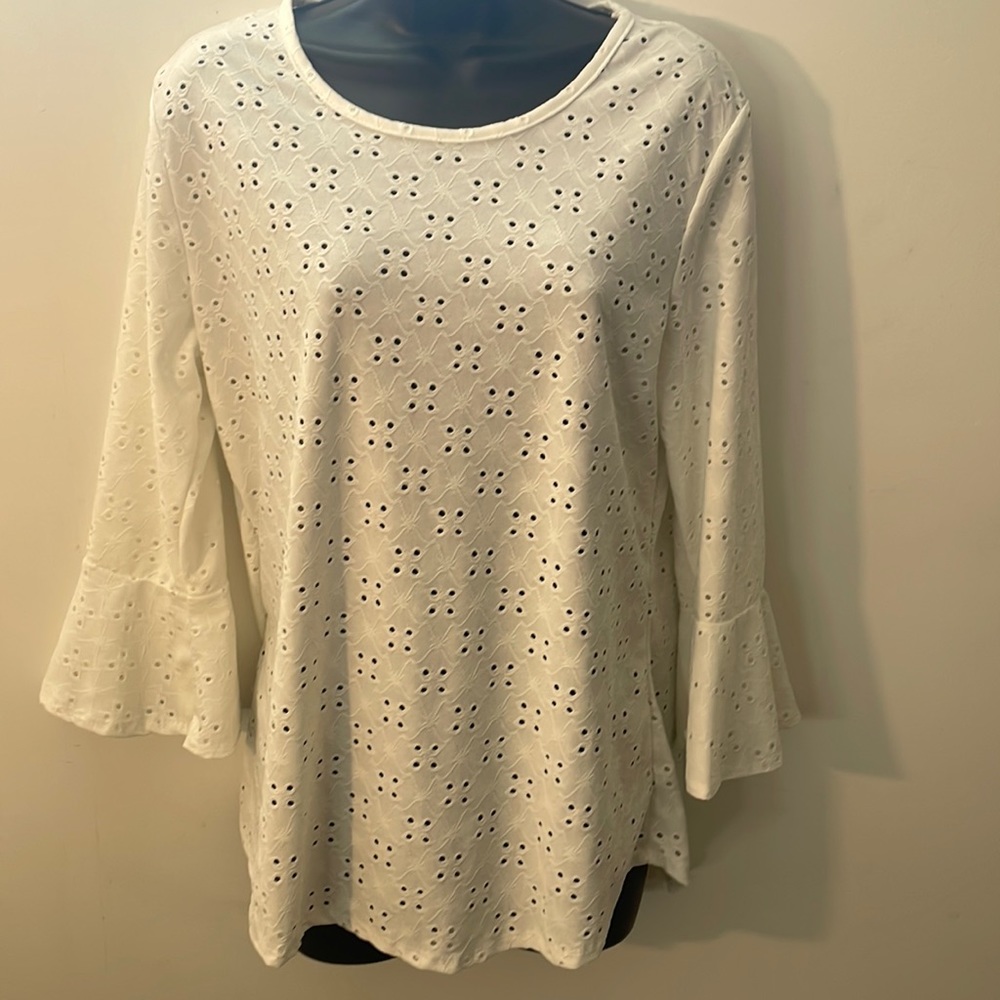 C’est La Vie white eyelet blouse with bell sleeves large